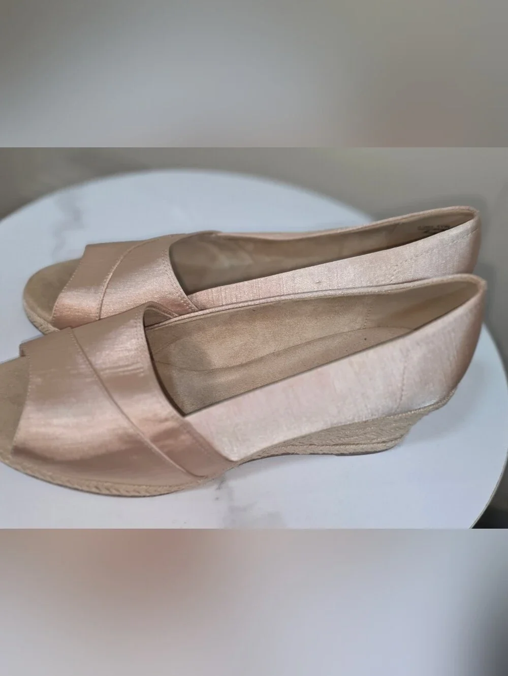 NWT Easy Street Jasper Thai Silk Peep Toe Espadrille Wedge Shoes Sz 11 Extra Wid